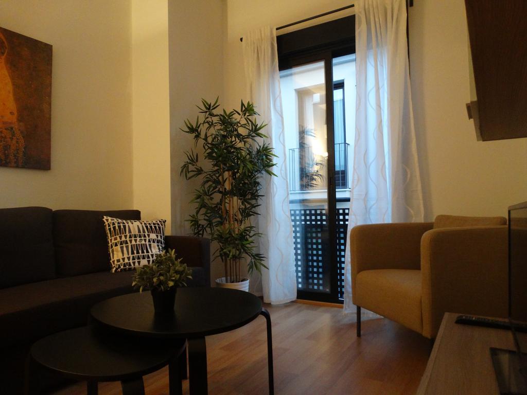 Malaga Apartamentos - Jinetes, 14 Экстерьер фото
